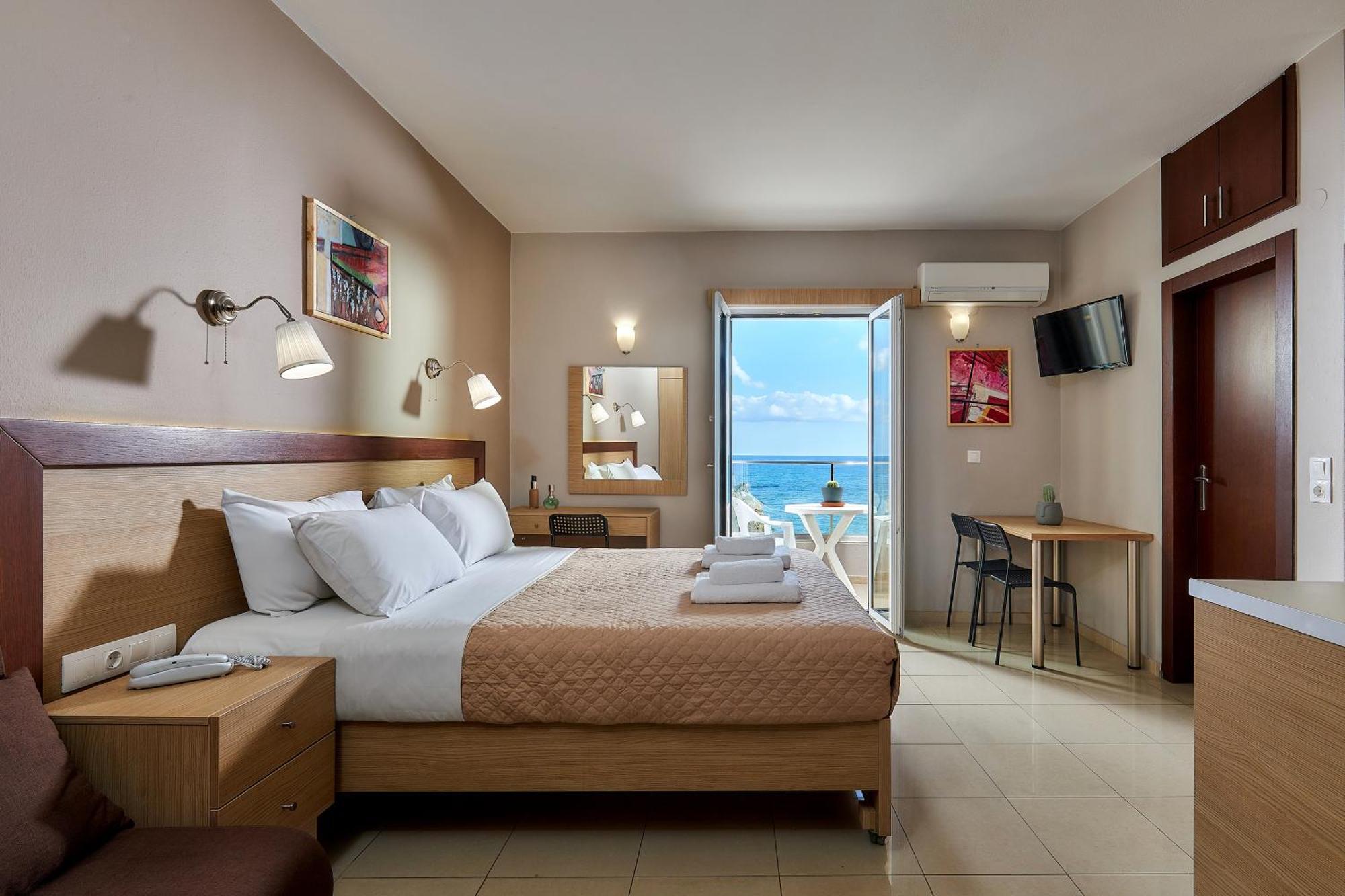 Dorian Boutique Hotel-Apartments Hersonissos  Bagian luar foto